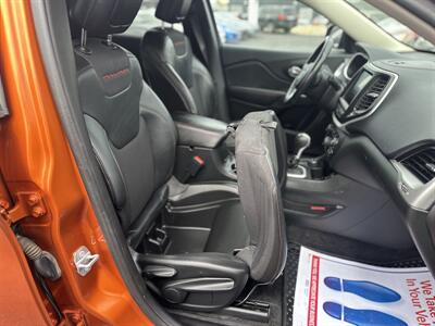 2015 Jeep Cherokee Trailhawk   - Photo 14 - Edmonton, AB T5S 1R1