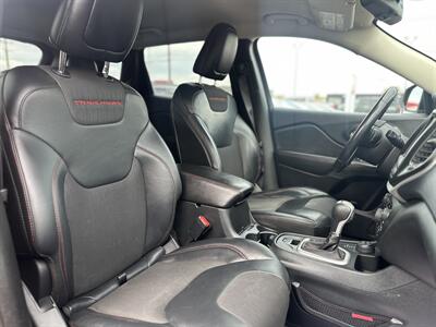 2015 Jeep Cherokee Trailhawk   - Photo 12 - Edmonton, AB T5S 1R1