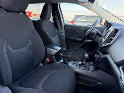 2019 Jeep Cherokee North - Photo 15 - Edmonton, AB T5S 1R1