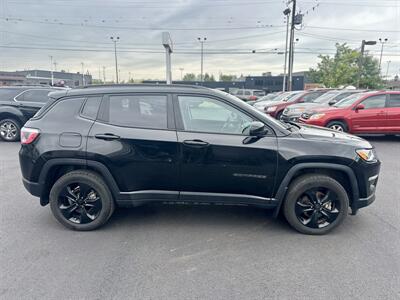 2018 Jeep Compass Latitude   - Photo 4 - Edmonton, AB T5S 1R1