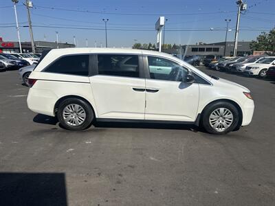 2014 Honda Odyssey LX   - Photo 4 - Edmonton, AB T5S 1R1