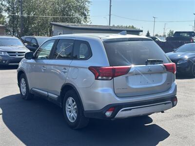 2020 Mitsubishi Outlander ES   - Photo 7 - Edmonton, AB T5S 1R1