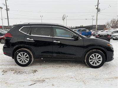 2017 Nissan Rogue SV - Photo 4 - Edmonton, AB T5S 1R1