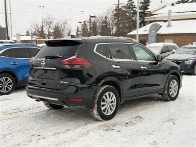 2017 Nissan Rogue SV - Photo 5 - Edmonton, AB T5S 1R1