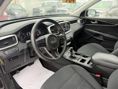 2018 Kia Sorento LX - Photo 8 - Edmonton, AB T5S 1R1