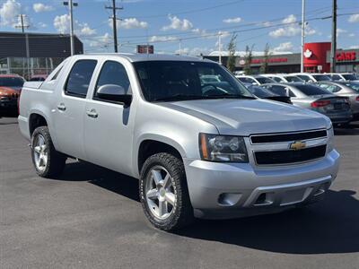 2012 Chevrolet Avalanche LT   - Photo 3 - Edmonton, AB T5L 1A4