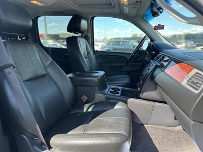 2012 Chevrolet Avalanche LT   - Photo 12 - Edmonton, AB T5L 1A4