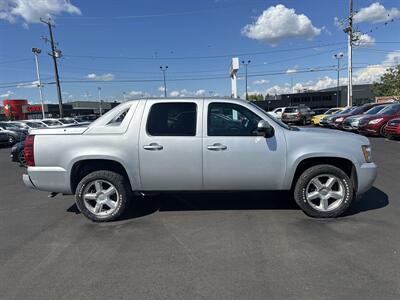 2012 Chevrolet Avalanche LT   - Photo 4 - Edmonton, AB T5L 1A4