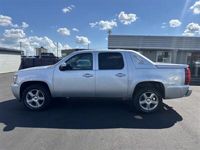 2012 Chevrolet Avalanche LT   - Photo 8 - Edmonton, AB T5L 1A4