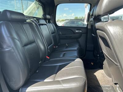 2012 Chevrolet Avalanche LT   - Photo 11 - Edmonton, AB T5L 1A4