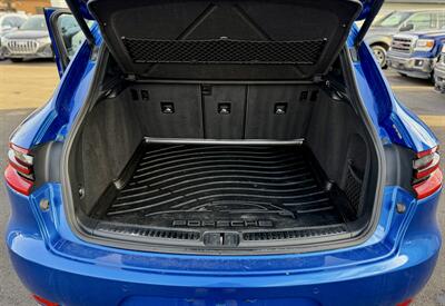 2016 Porsche Macan Turbo   - Photo 13 - Edmonton, AB T5S 1R1