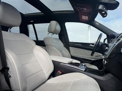 2013 Mercedes-Benz GL 550 4MATIC *ONE OWNER, NO ACCIDENTS, LOW KMS*   - Photo 10 - Edmonton, AB T5S 1R1