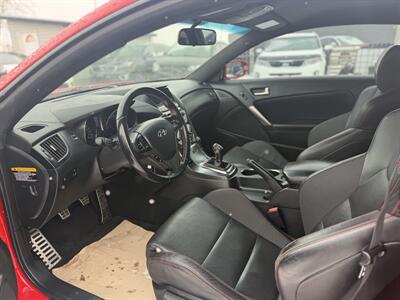 2016 Hyundai Genesis Coupe 3.8 R-Spec   - Photo 11 - Edmonton, AB T5S 1R1