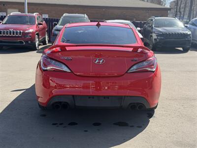 2016 Hyundai Genesis Coupe 3.8 R-Spec - Photo 6 - Edmonton, AB T5S 1R1