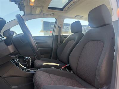2018 Chevrolet Sonic LT Auto   - Photo 14 - Edmonton, AB T5S 1R1