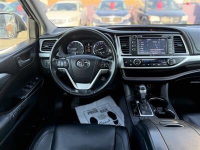 2014 Toyota Highlander XLE *ONE OWNER, NO ACCIDENTS*   - Photo 10 - Edmonton, AB T5S 1R1