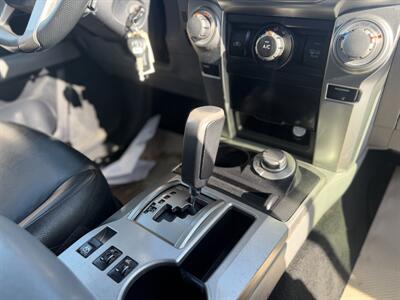 2013 Toyota 4Runner SR5 *NO ACCIDENTS*   - Photo 16 - Edmonton, AB T5S 1R1
