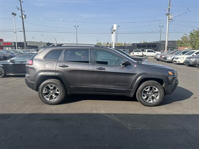 2019 Jeep Cherokee Trailhawk   - Photo 4 - Edmonton, AB T5S 1R1