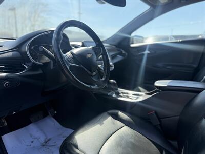 2017 Chevrolet Malibu LT   - Photo 9 - Edmonton, AB T5S 1R1