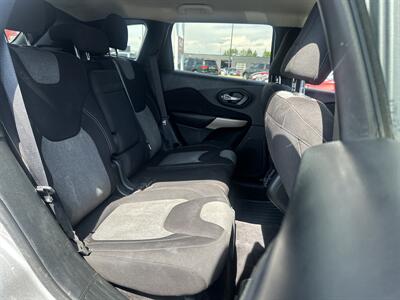 2018 Jeep Cherokee Sport   - Photo 12 - Edmonton, AB T5S 1R1