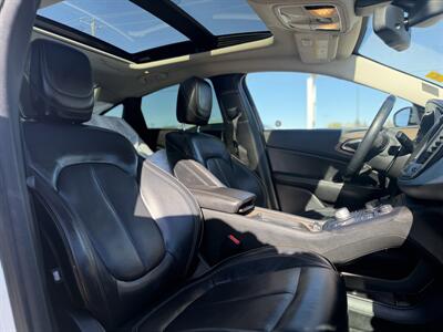2015 Chrysler 200 C *LOW KM* - Photo 15 - Edmonton, AB T5S 1R1