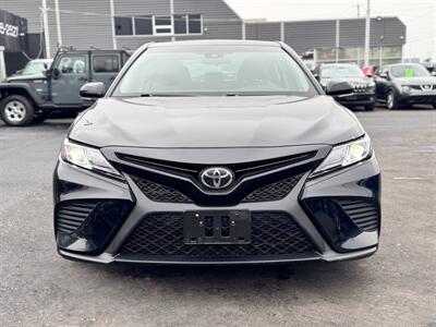 2018 Toyota Camry SE - Photo 2 - Edmonton, AB T5S 1R1