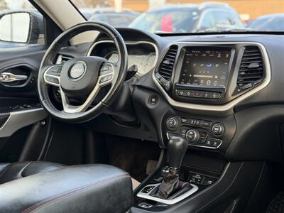 2017 Jeep Cherokee Trailhawk   - Photo 13 - Edmonton, AB T5S 1R1