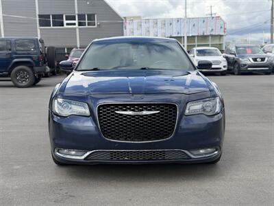 2015 Chrysler 300 S - Photo 2 - Edmonton, AB T5S 1R1
