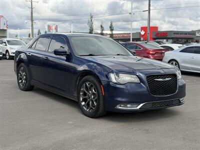 2015 Chrysler 300 S - Photo 3 - Edmonton, AB T5S 1R1