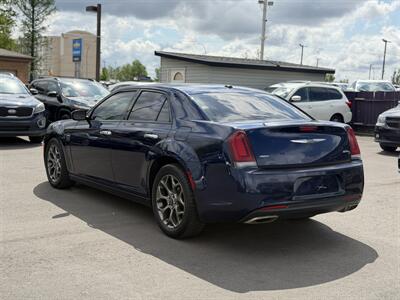 2015 Chrysler 300 S - Photo 7 - Edmonton, AB T5S 1R1