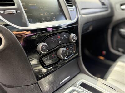 2015 Chrysler 300 S - Photo 12 - Edmonton, AB T5S 1R1