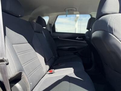 2017 Kia Sorento LX - Photo 13 - Edmonton, AB T5S 1R1