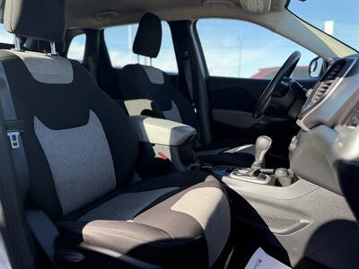 2014 Jeep Cherokee Sport   - Photo 9 - Edmonton, AB T5S 1R1