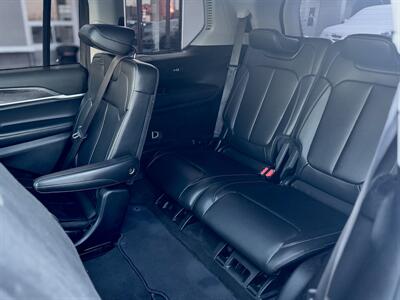 2022 Jeep Grand Cherokee L Limited - Photo 13 - Edmonton, AB T5S 1R1