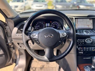 2014 INFINITI QX70 S   - Photo 13 - Edmonton, AB T5L 1A4