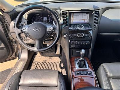 2014 INFINITI QX70 S   - Photo 12 - Edmonton, AB T5L 1A4