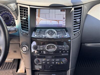 2014 INFINITI QX70 S   - Photo 14 - Edmonton, AB T5L 1A4