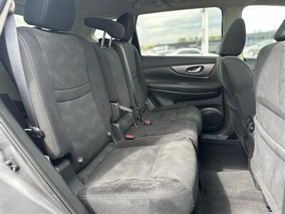 2016 Nissan Rogue SV   - Photo 11 - Edmonton, AB T5S 1R1