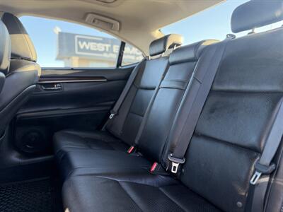 2013 Lexus ES 350 *ONE OWNER*   - Photo 11 - Edmonton, AB T5S 1R1