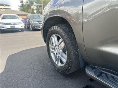 2008 Toyota Sequoia Platinum   - Photo 19 - Edmonton, AB T5L 1A4