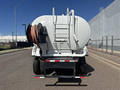 2000 GMC C7500 Water Truck  2,000 Gallon - Photo 4 - Phoenix, AZ 85004