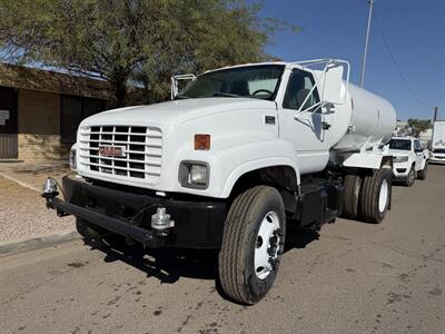 2000 GMC C7500 Water Truck  2,000 Gallon - Photo 1 - Phoenix, AZ 85004