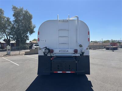 2022 Peterbilt 348 Water Truck  4,000 Gallon - Photo 7 - Phoenix, AZ 85004