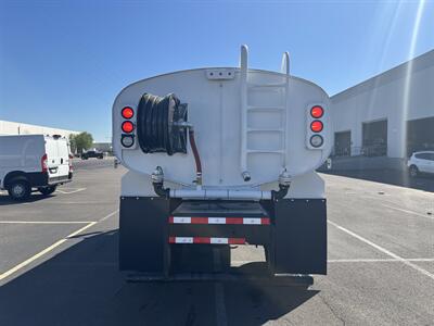 2023 Freightliner M2 Water Truck  2,000 Gallon - Photo 4 - Phoenix, AZ 85004