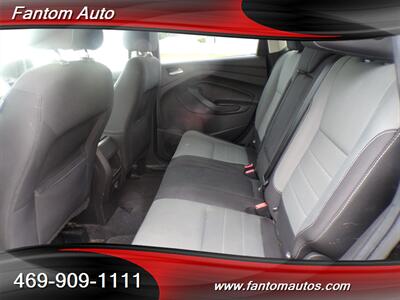 2016 Ford Escape SE   - Photo 10 - Rockwall, TX 75032
