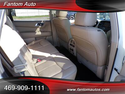 2017 Nissan Pathfinder Platinum   - Photo 11 - Rockwall, TX 75032