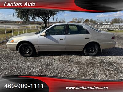 1999 Toyota Camry LE   - Photo 7 - Rockwall, TX 75032