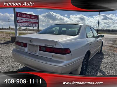 1999 Toyota Camry LE   - Photo 4 - Rockwall, TX 75032