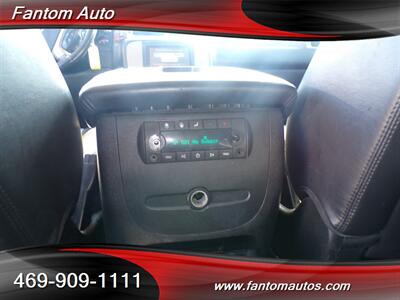 2011 GMC Yukon XL SLT Flex Fuel   - Photo 18 - Rockwall, TX 75032
