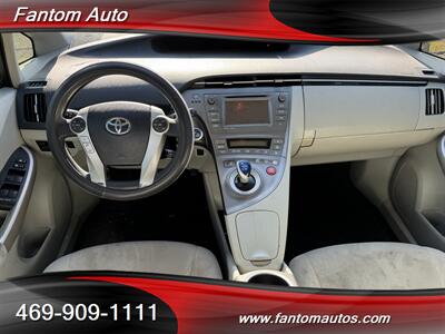 2013 Toyota Prius Three   - Photo 8 - Rockwall, TX 75032